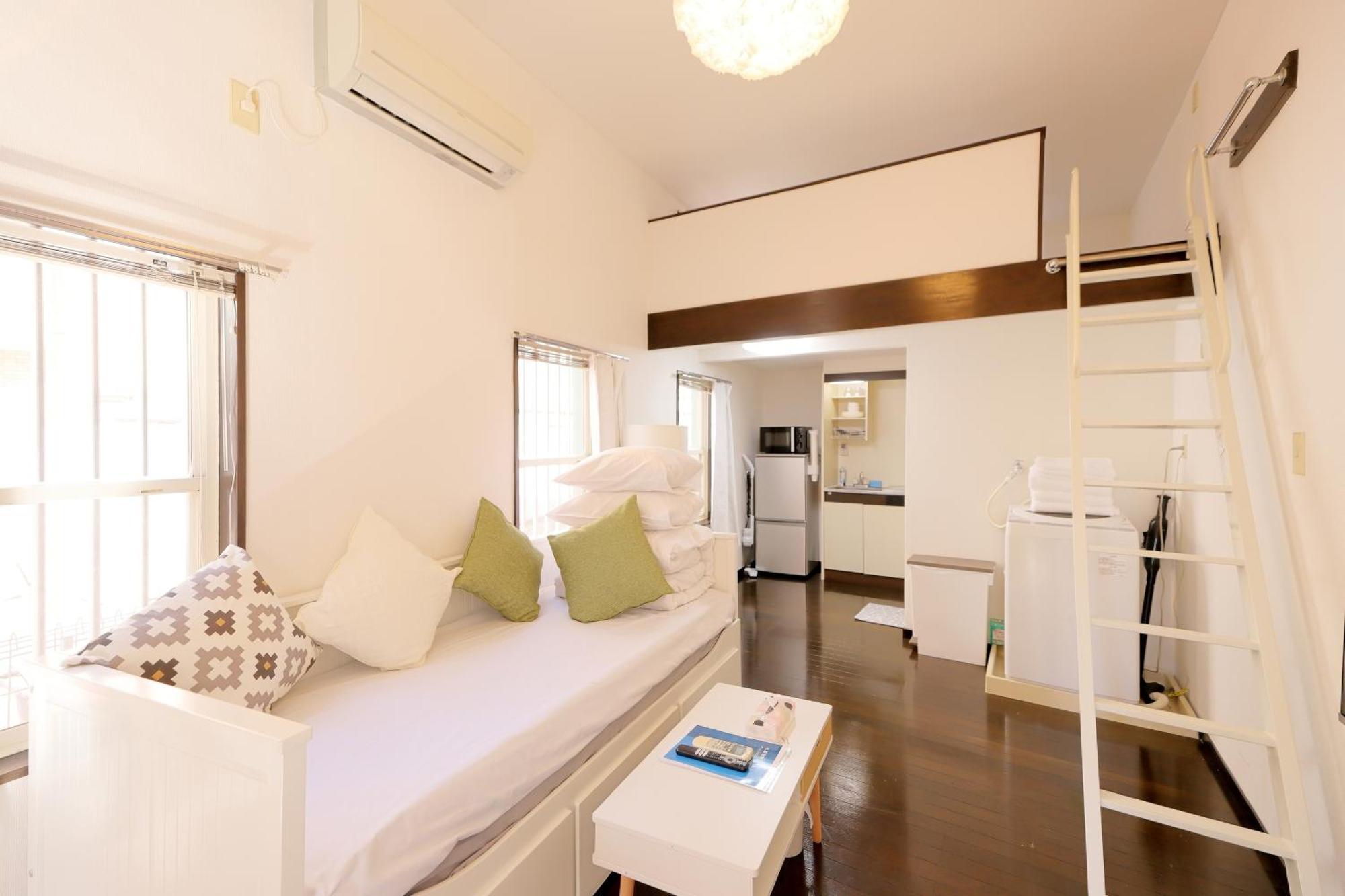 Апартаменти Shibuya Honmachi Loft Hideaway Токіо Екстер'єр фото